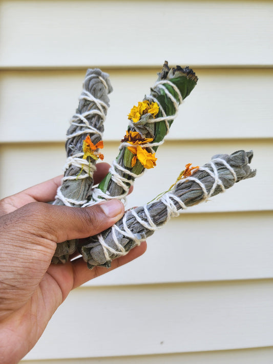 Handmade Smudge Bundles - Burning Smudge - Natural Incense - Ritual Smudge