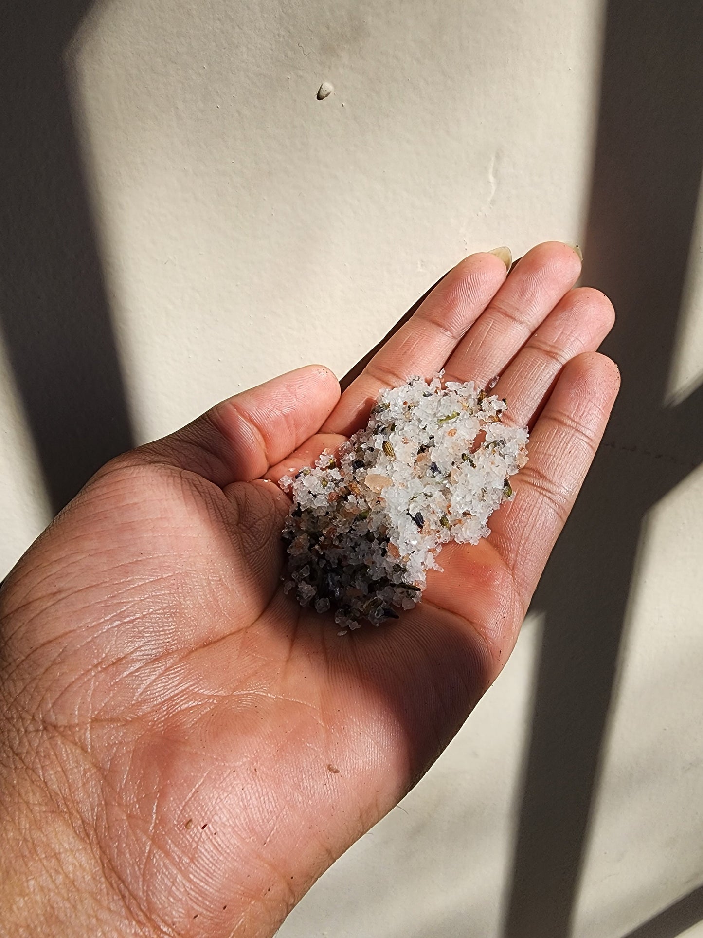 Guya's Soothing Salt Soak - Lavender Fields