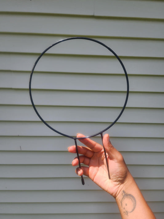 Circle Trellis for Potted Plants